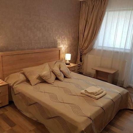 Casa Mirage 2 Appartement Craiova Buitenkant foto